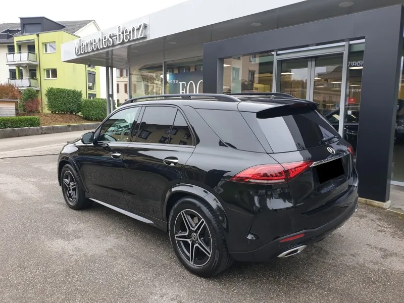 Mercedes-Benz GLE 400 d 4Matic AMG Line Image 4