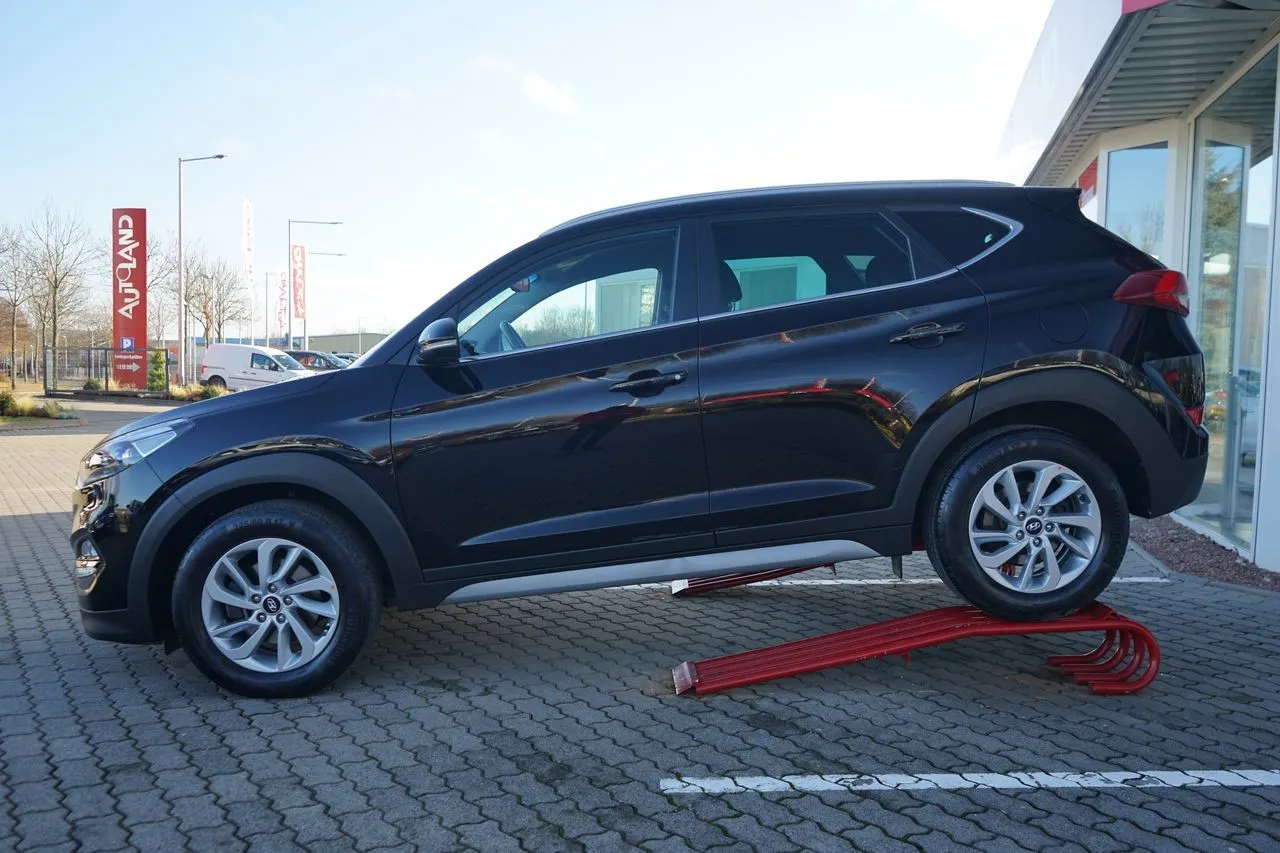 Hyundai Tucson 1.6 T-GDI...  Image 3