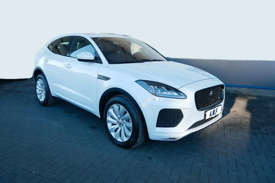 JAGUAR E-Pace 2.0 AWD aut. R-Dynamic Image 1